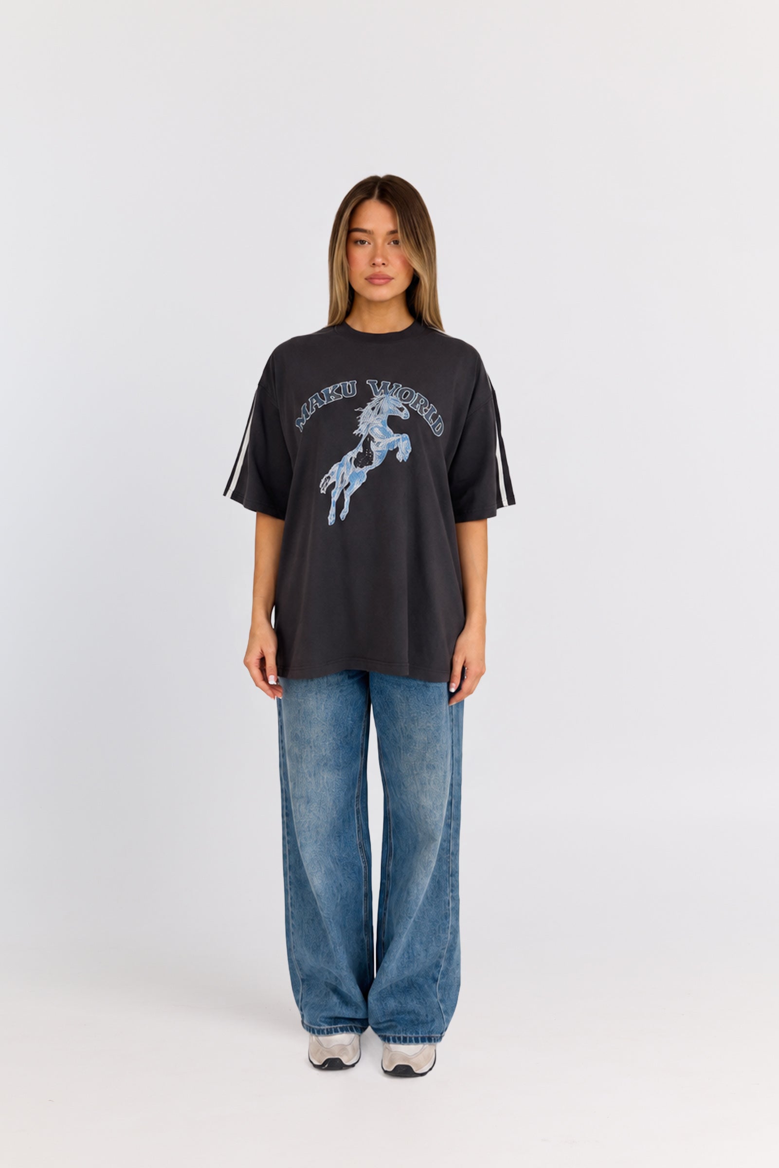 Wild World Oversize Tee