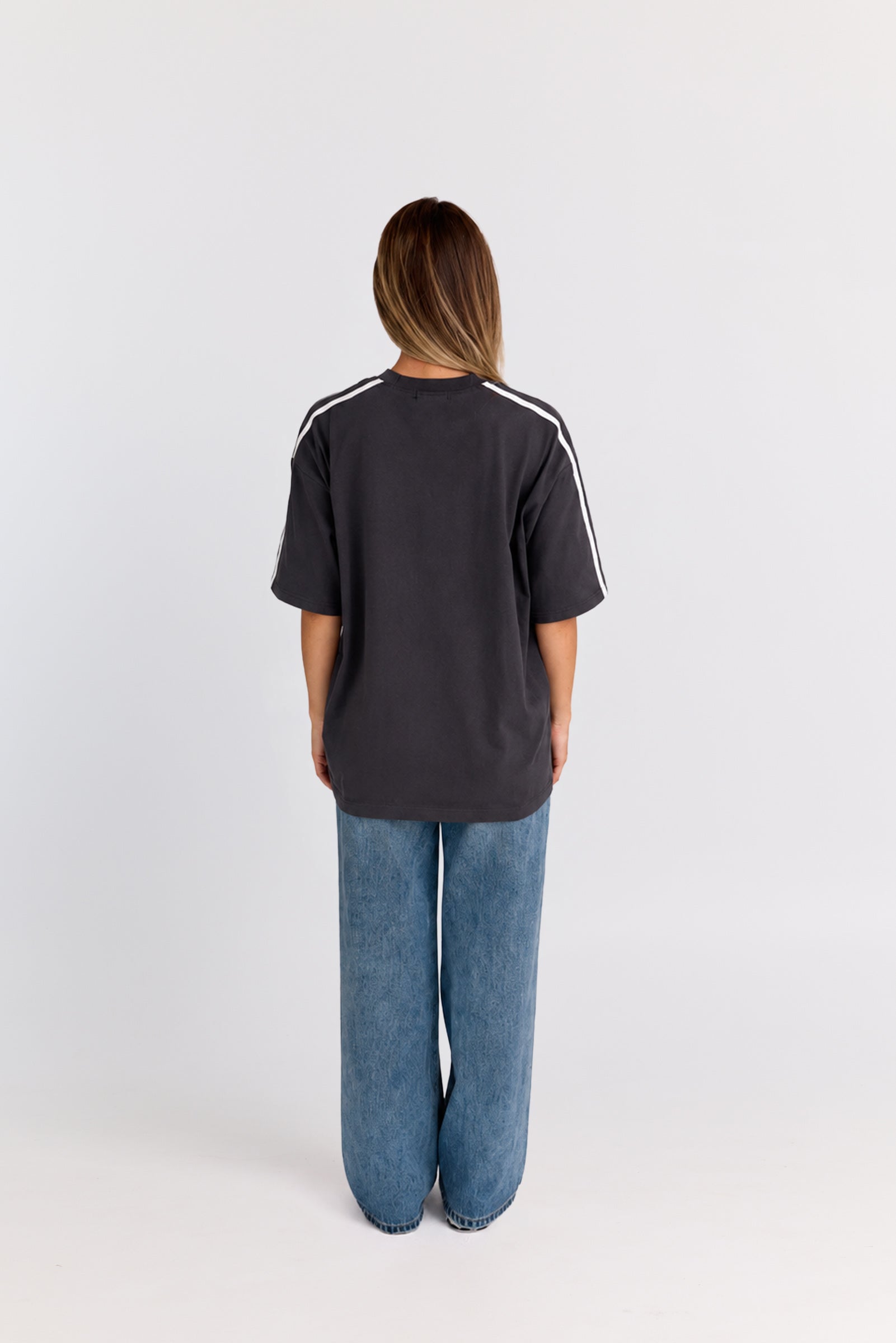 Wild World Oversize Tee