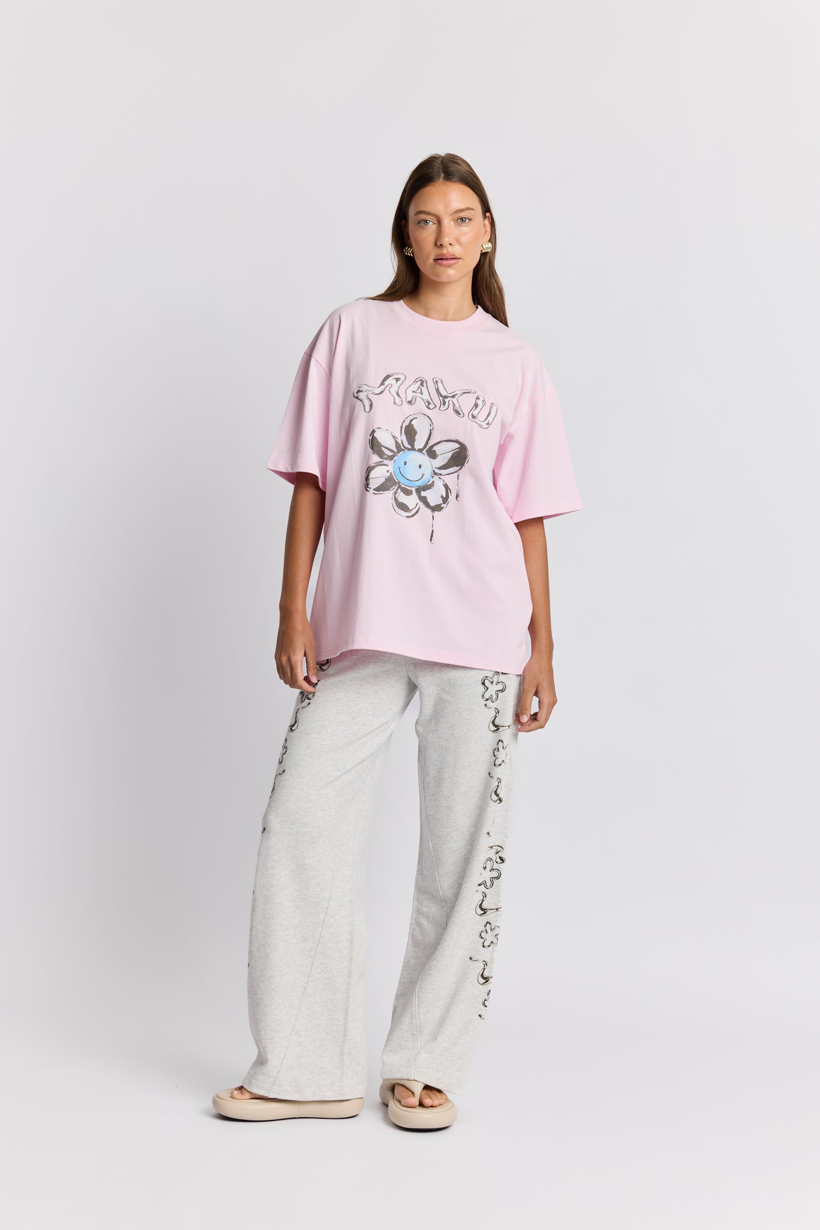 Smiley Flower Oversize Tee