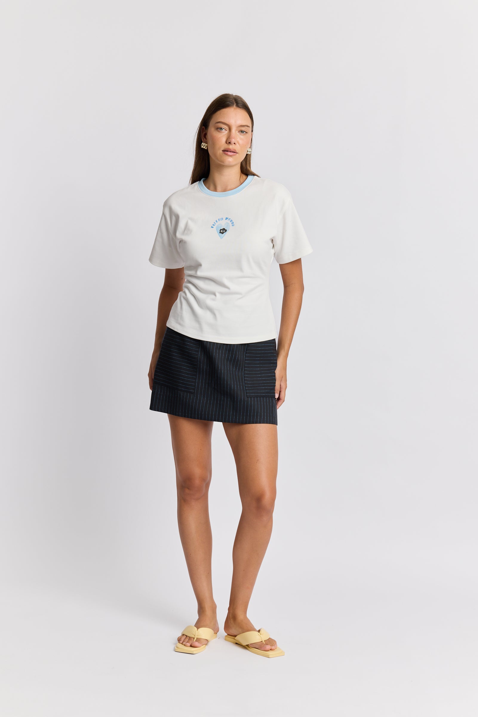 Tutto Passa Fitted Tee