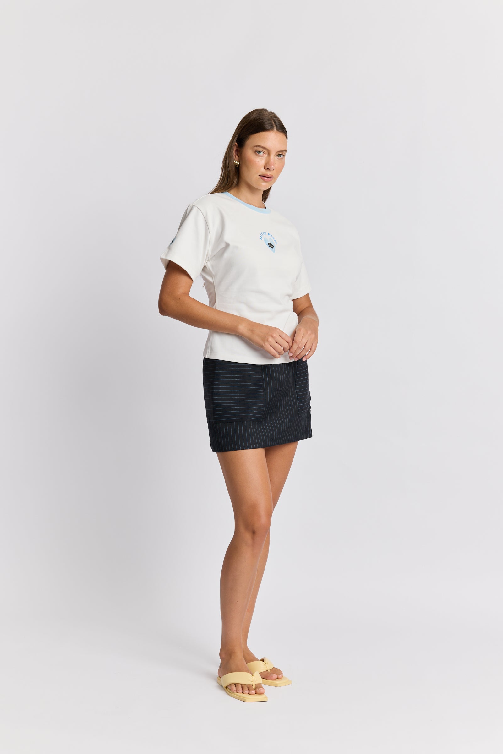 Tutto Passa Fitted Tee