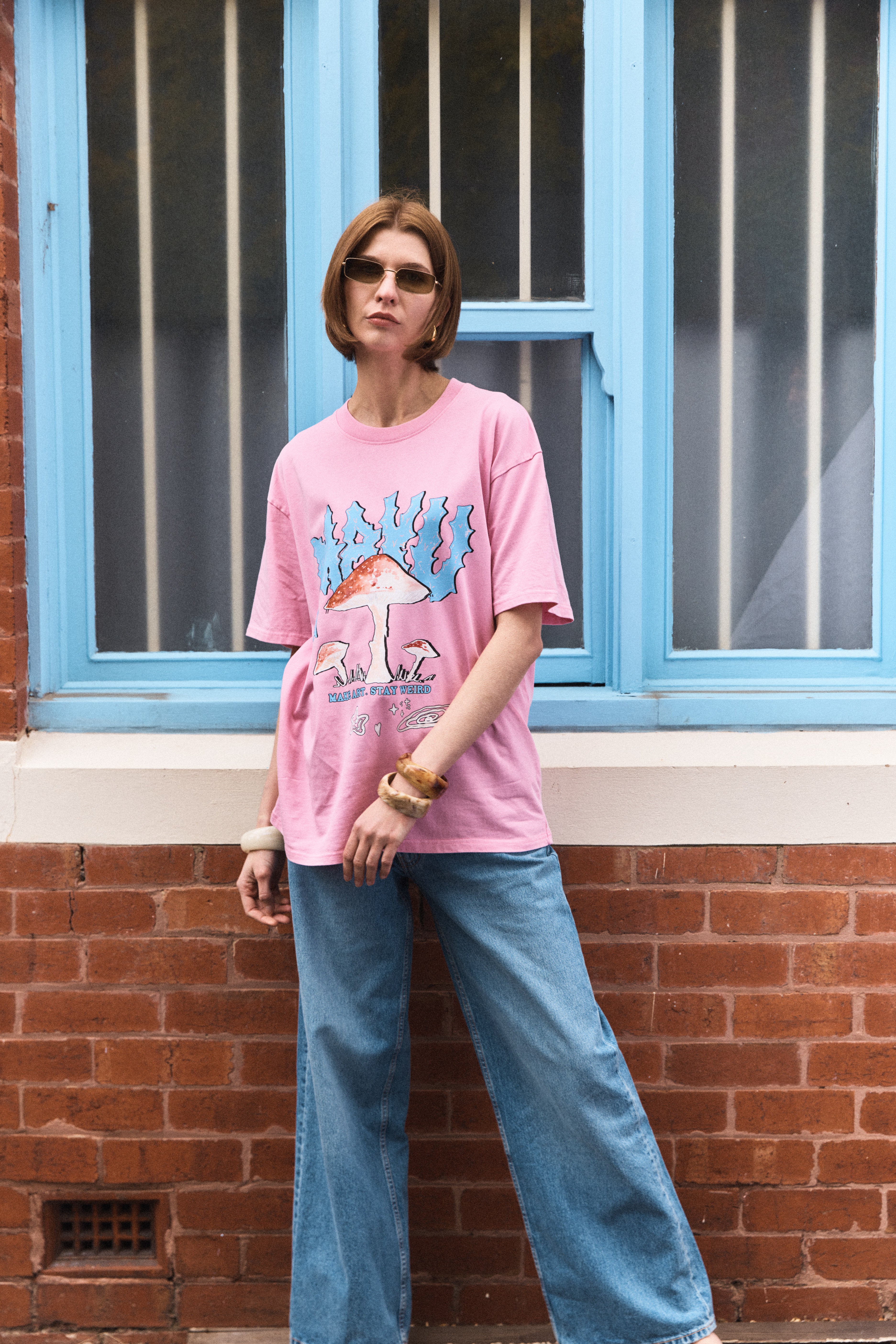 Stay Weird Oversize Tee
