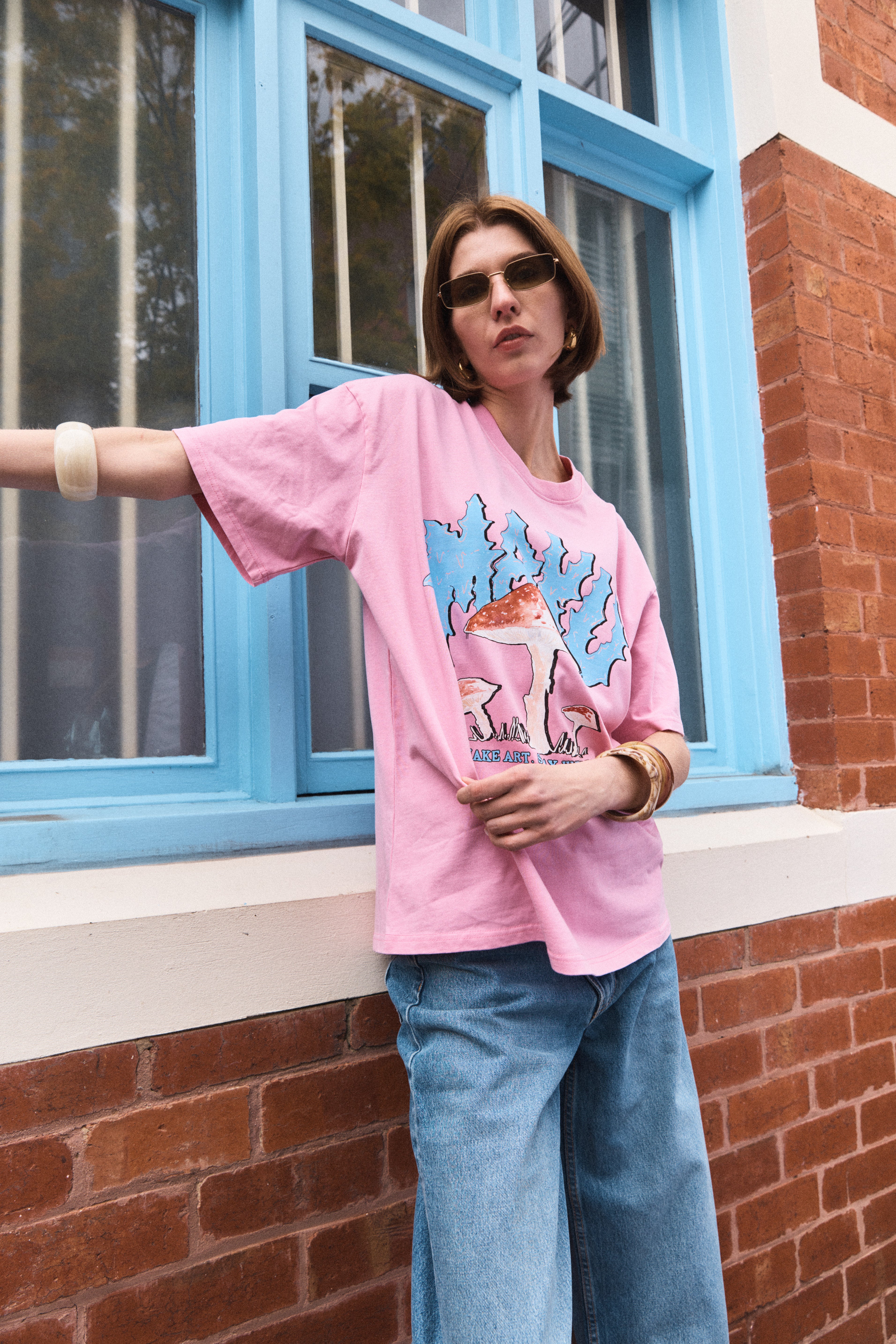 Stay Weird Oversize Tee